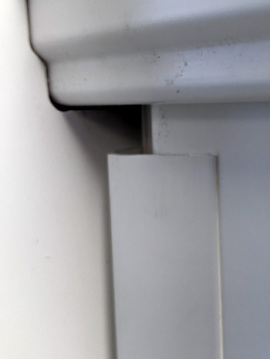 White Vertical Privacy U- Channel 70"