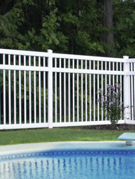 5'x8' Hopewell Traditional Closed Picket White